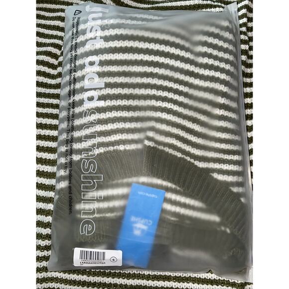 NWT Cupshe Women’s Small Oversized Striped Knit Off Shoulder Sweater Top Green - Picture 7 of 7